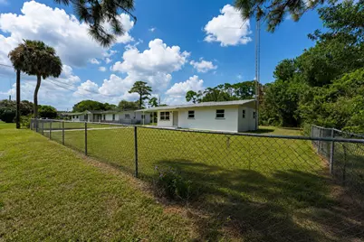 5502 San Diego Avenue, Fort Pierce, FL 34946 - Photo 5