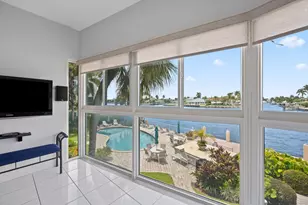 725 N Riverside Dr, Pompano Beach, FL 33062 - Photo 1