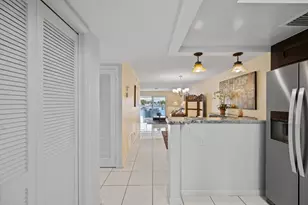 725 N Riverside Dr, Pompano Beach, FL 33062 - Photo 9