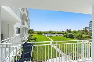 33 S Ocean Ave, Palm Beach Shores, FL 33404 - Photo 15