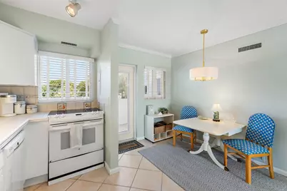 33 S Ocean Avenue #206, Palm Beach Shores, FL 33404 - Photo 3