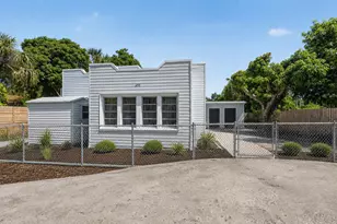 633 Franklin Rd, West Palm Beach, FL 33405 - Photo 3