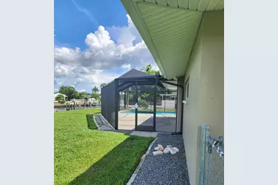 5325 Cocoa Court, Cape Coral, FL 33904 - Photo 7