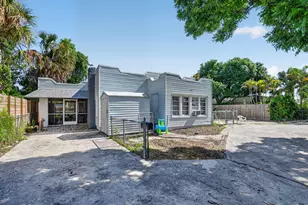 633 Franklin Rd, West Palm Beach, FL 33405 - Photo 5