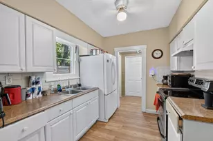 633 Franklin Rd, West Palm Beach, FL 33405 - Photo 17