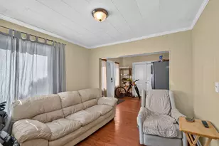 633 Franklin Rd, West Palm Beach, FL 33405 - Photo 11
