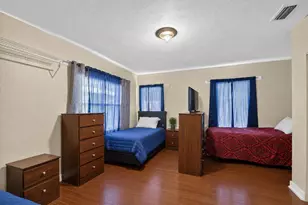 633 Franklin Rd, West Palm Beach, FL 33405 - Photo 7