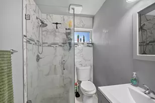 633 Franklin Rd, West Palm Beach, FL 33405 - Photo 9