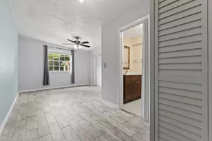 3920 Edwards Rd, Fort Pierce, FL 34981 - Photo 17