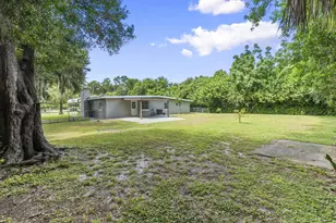 3920 Edwards Rd, Fort Pierce, FL 34981 - Photo 25