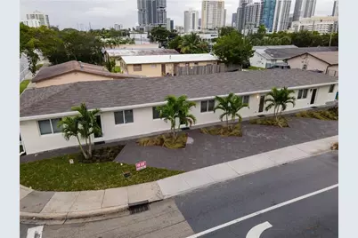 315 SW 7th Street #2, Fort Lauderdale, FL 33315 - Photo 1