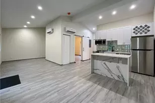 315 SW 7th St, Fort Lauderdale, FL 33315 - Photo 3
