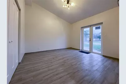 315 SW 7th Street #2, Fort Lauderdale, FL 33315 - Photo 5