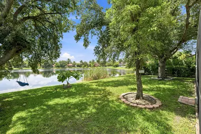 5021 Pebblebrook Terrace, Coconut Creek, FL 33073 - Photo 19