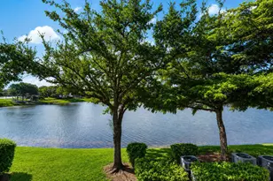 13700 SW 11th St, Pembroke Pines, FL 33027 - Photo 3