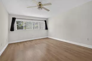 13700 SW 11th St, Pembroke Pines, FL 33027 - Photo 23