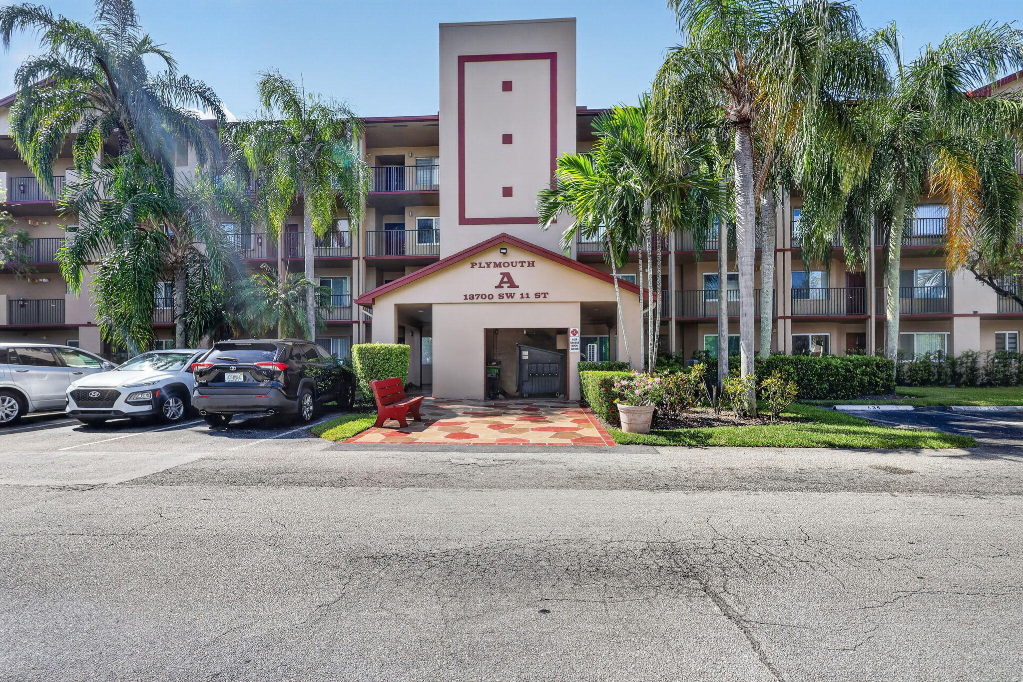 13700 SW 11th St #203A - 13700 SW 11th St #203A, Pembroke Pines, FL 33027 Luxury Property | Jose Angel Pina