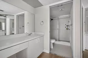 13700 SW 11th St, Pembroke Pines, FL 33027 - Photo 25