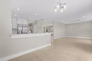 4250 NW 1st Pl, Deerfield Beach, FL 33442 - Photo 17