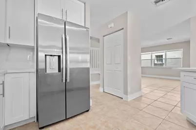 4250 NW 1st Place, Deerfield Beach, FL 33442 - Photo 7
