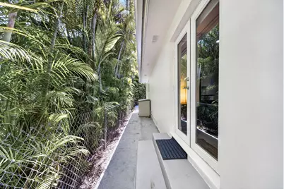 1015 Madrid Street, Coral Gables, FL 33134 - Photo 21