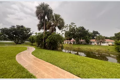 5320 Elmhurst Road #B, West Palm Beach, FL 33417 - Photo 17