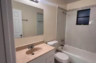 5320 Elmhurst Rd, West Palm Beach, FL 33417 - Photo 9