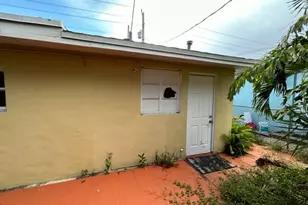 1930 Pierce St, Hollywood, FL 33020 - Photo 5