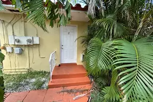 1930 Pierce St, Hollywood, FL 33020 - Photo 3