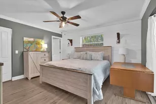 2488 NW South Manor Ave, Stuart, FL 34994 - Photo 9