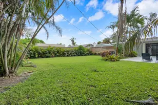 2488 NW South Manor Ave, Stuart, FL 34994 - Photo 37