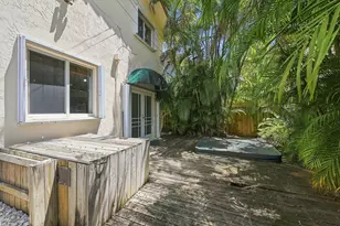 3203 McDonald St, Miami, FL 33133 - Photo 15