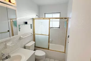 310 S Cypress Rd, Pompano Beach, FL 33060 - Photo 9
