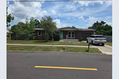 215 S Florida Avenue, Avon Park, FL 33825 - Photo 1