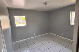 1132 NW 5th Ct, Fort Lauderdale, FL 33311 - Photo 3