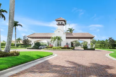 120 SE Via Verona, Port Saint Lucie, FL 34984 - Photo 9