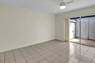 9428 NW 65th St, Tamarac, FL 33321 - Photo 9