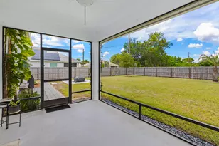 275 SW Elderberry Dr, Port Saint Lucie, FL 34953 - Photo 25