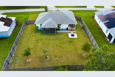 275 SW Elderberry Drive, Port Saint Lucie, FL 34953 - Photo 3
