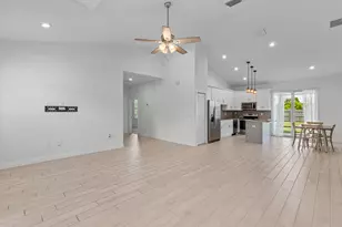 275 SW Elderberry Dr, Port Saint Lucie, FL 34953 - Photo 13