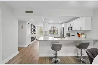 327 Lakeview Drive #203, Weston, FL 33326 - Photo 13