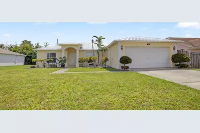 2585 SE Lakewood Street, Port Saint Lucie, FL 34952 - Photo 1