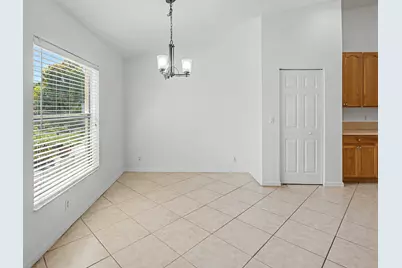 2585 SE Lakewood Street, Port Saint Lucie, FL 34952 - Photo 5
