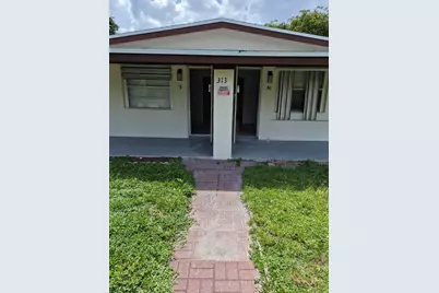 313 SW 1st Terrace, Deerfield Beach, FL 33441 - Photo 1