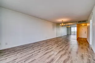 600 Three Islands Boulevard, Hallandale Beach, FL 33009 - Photo 7
