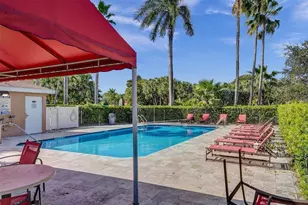 4151 Eastridge Cir, Deerfield Beach, FL 33064 - Photo 9