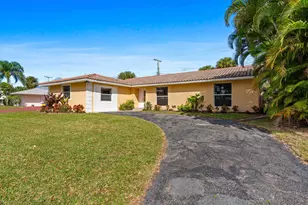 3697 Holly Dr, Palm Beach Gardens, FL 33410 - Photo 1