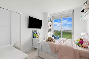 2000 Metropica Wy, Sunrise, FL 33323 - Photo 19