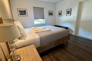 614 NE 26th St, Wilton Manors, FL 33305 - Photo 23