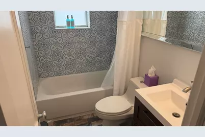 614 NE 26th Street, Wilton Manors, FL 33305 - Photo 29